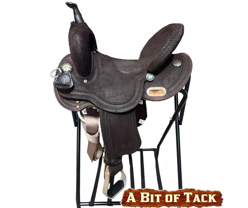 13.5" Circle Y Windsor Barrel Saddle - Wide Fit