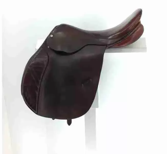 17.5″ Berney Bros Narrow Tree Used Close Contact Saddle – C