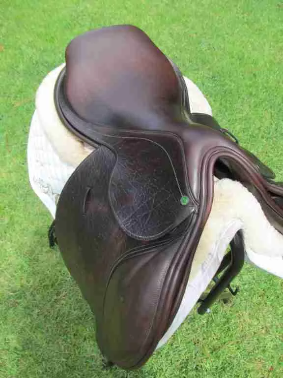 17″ County stabilizer XTR M tree used close contact saddle B