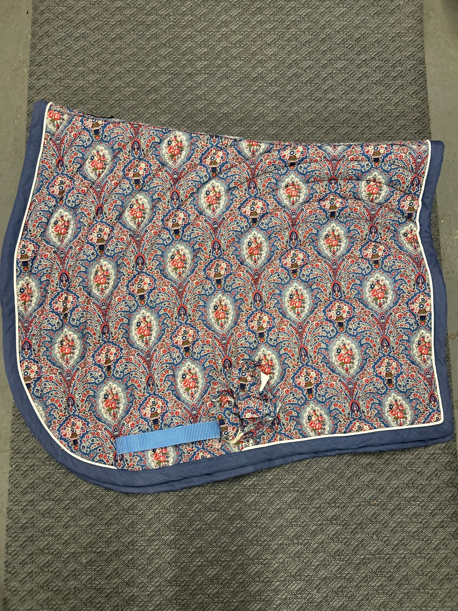 27 Cedar Custom Dressage Saddle Pads