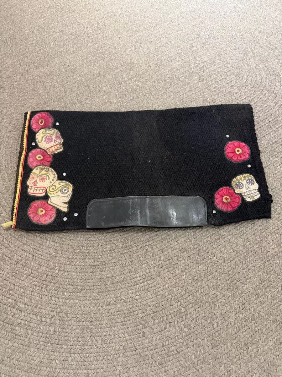 30" Black Sugar Skull Saddle Blanket SP1161