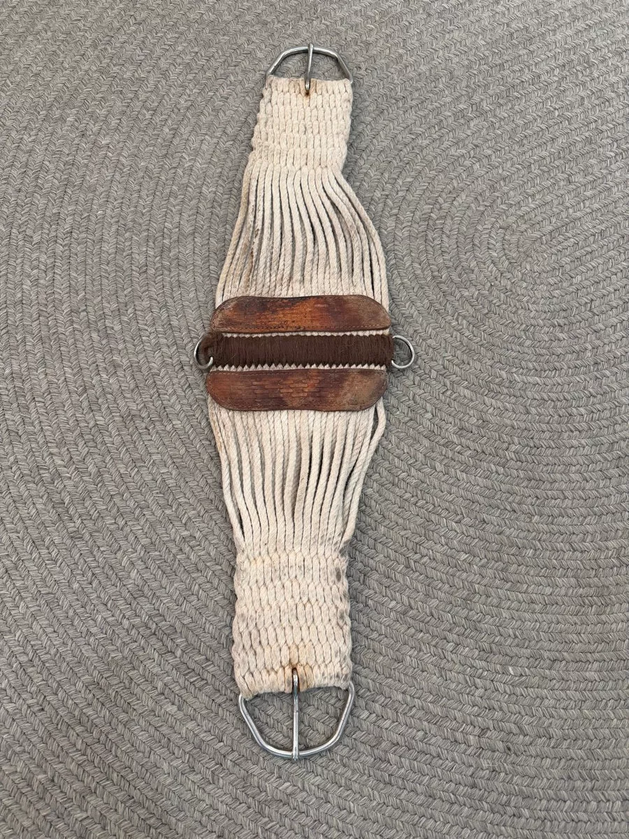32 inch 27 Strand Roper Cinch with Leather CenterCN1183