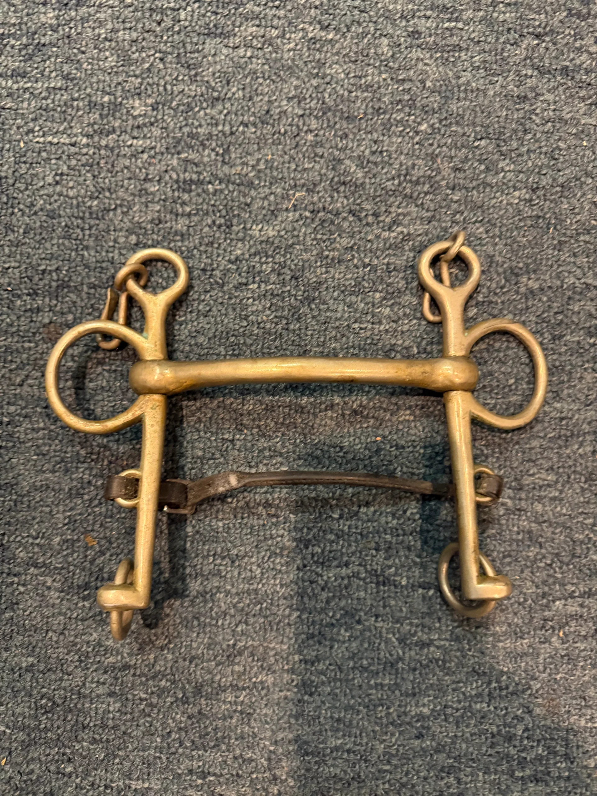 5" Curved Pelhamm with lip strap