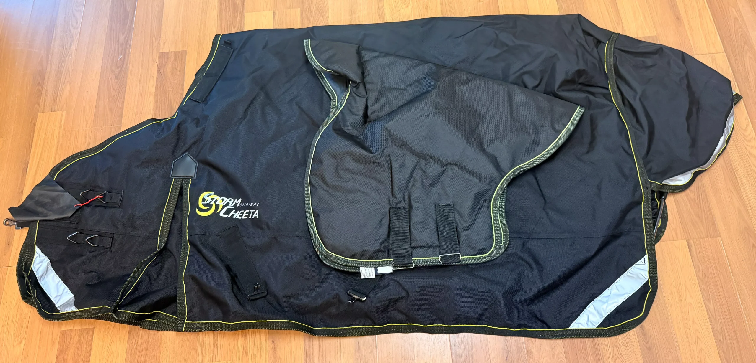 69" Shire Storm chaser 300gram blankets with necks