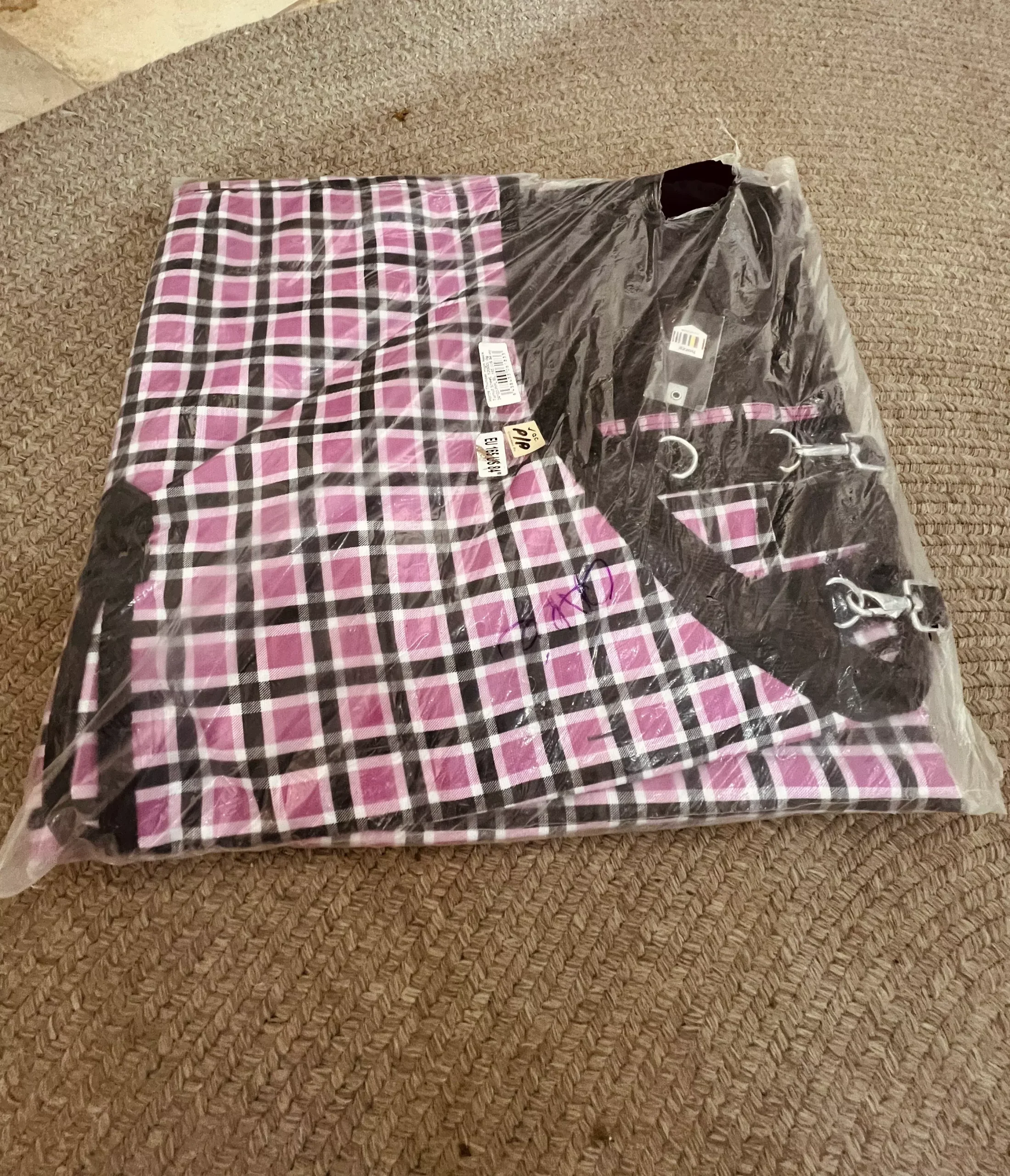 84" Horze Thunder High Neck Turnout Sheet 1200D BL1117
