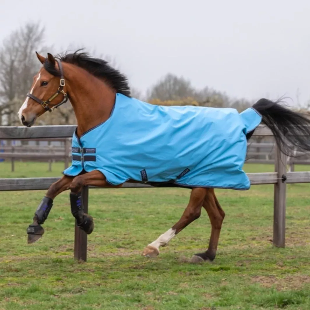 Amigo Hero 900D Turnout Lite Rug