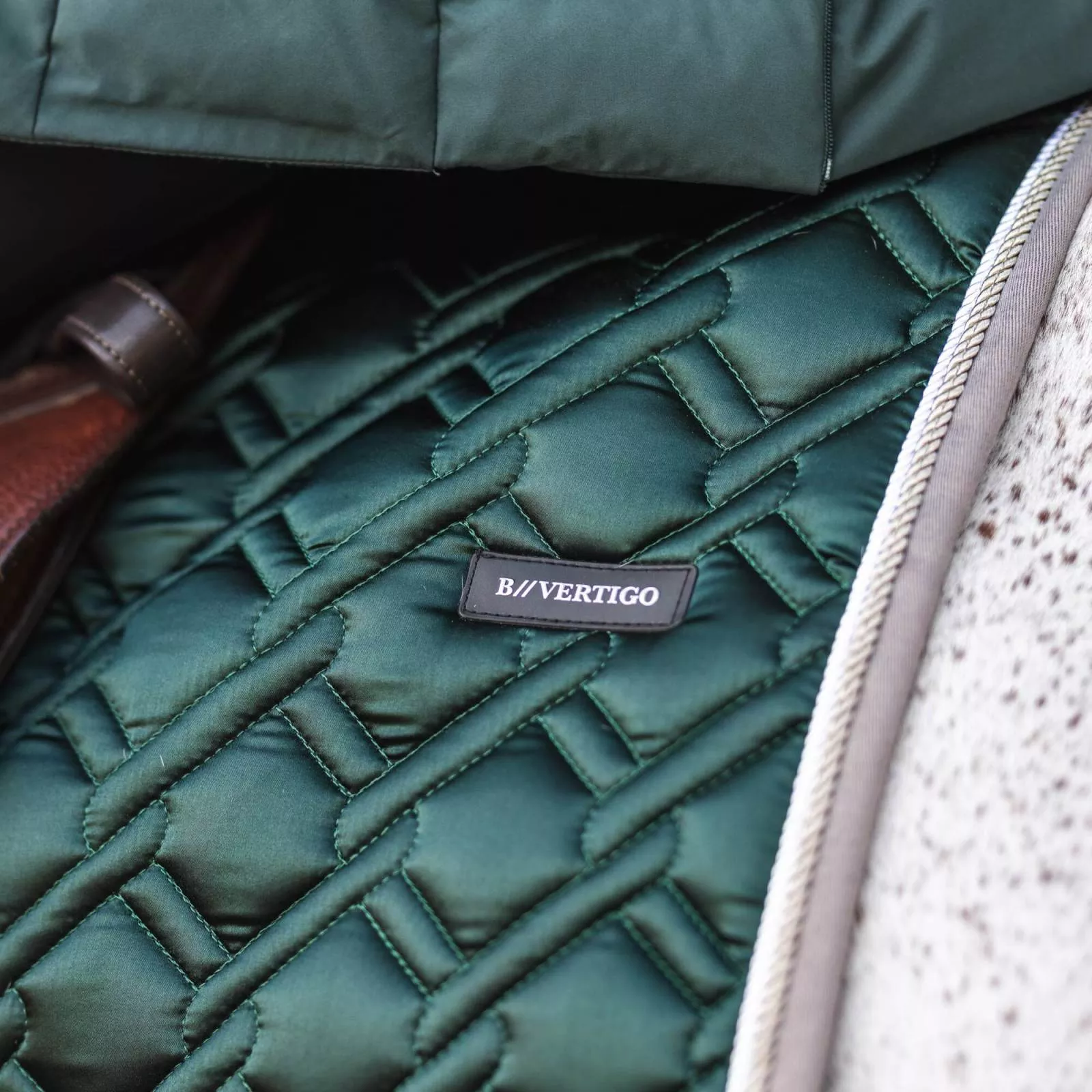 B Vertigo Evolve Dressage Saddle Pad