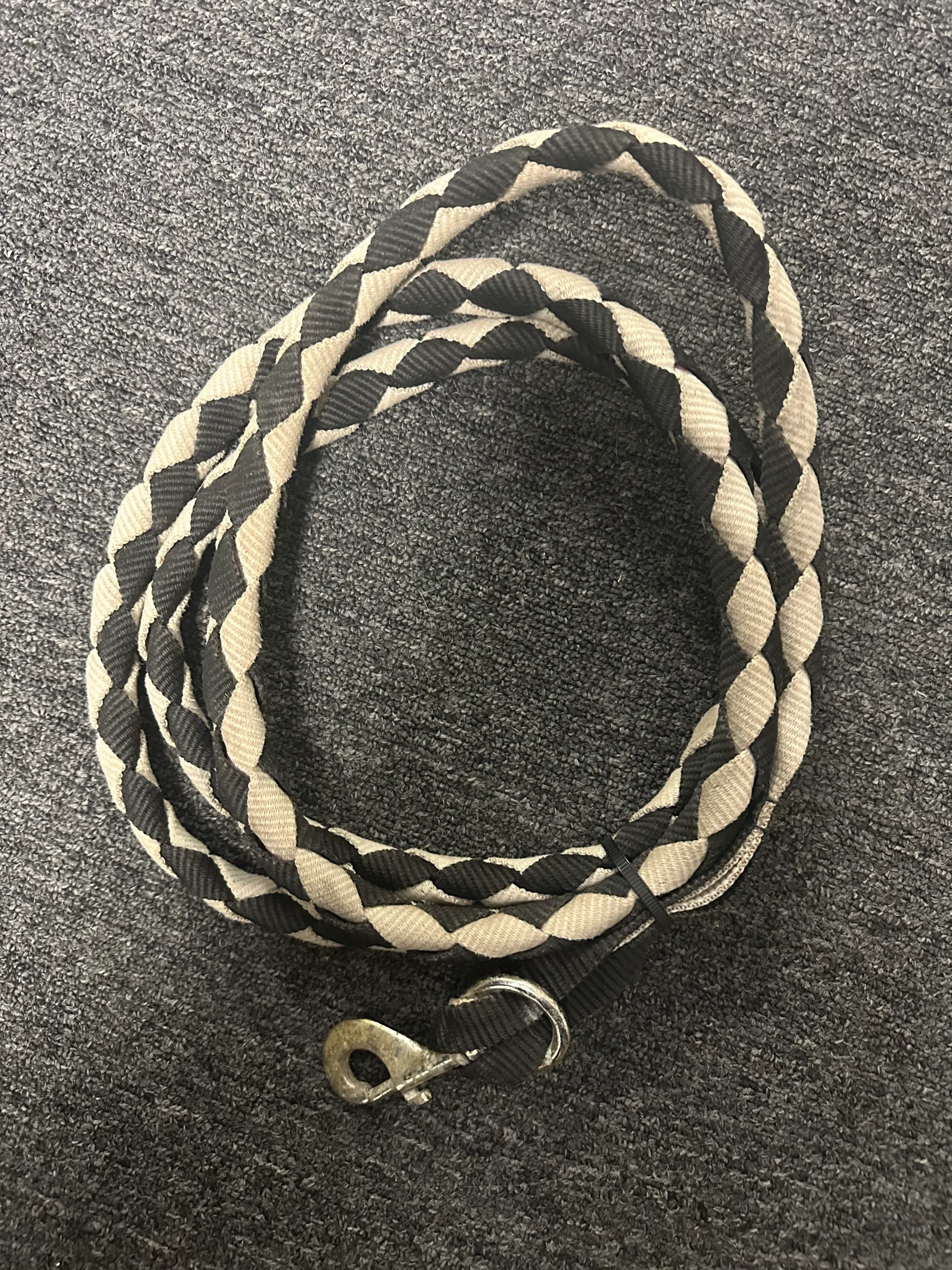 Black and white lead rope