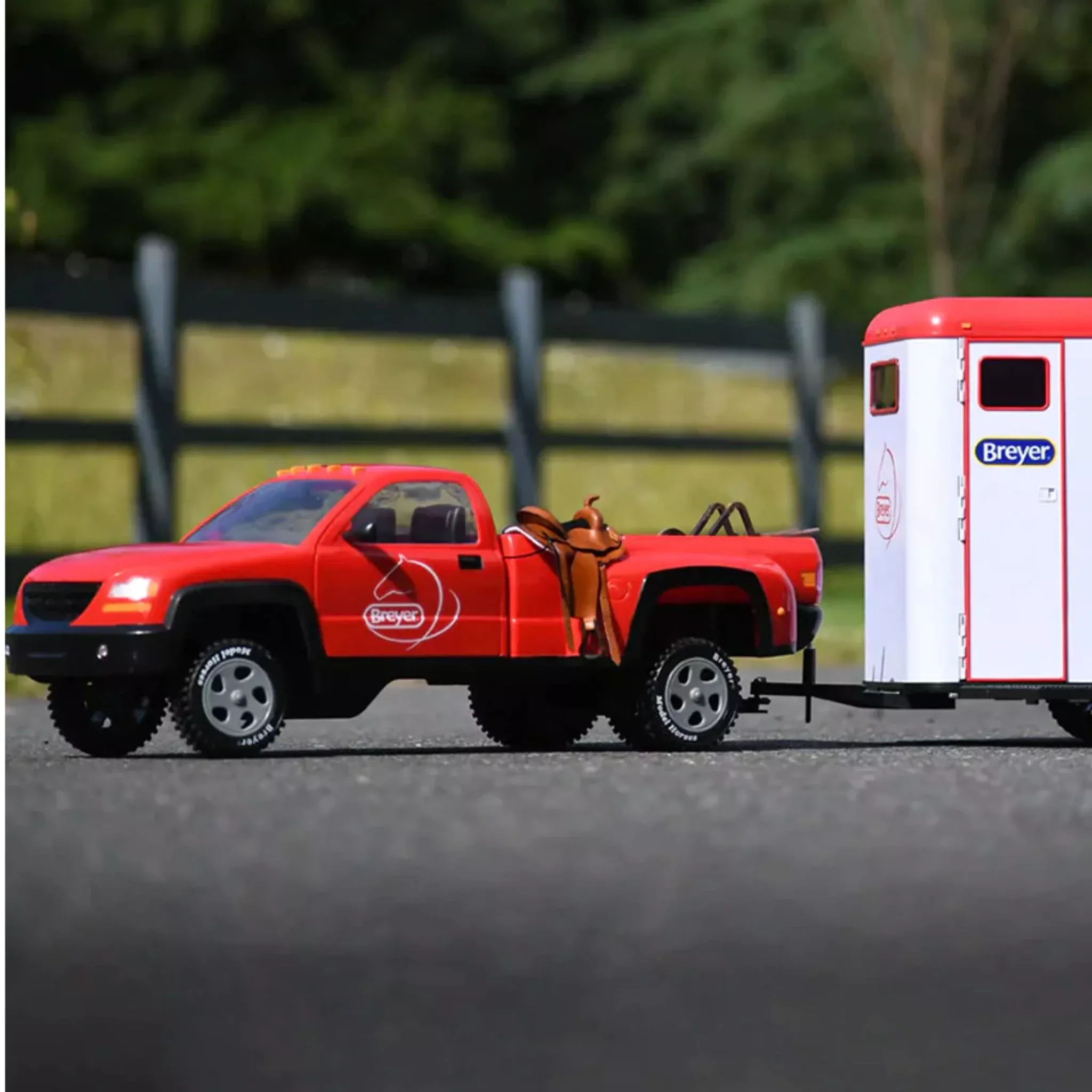 Breyer Traditional Dually Truck