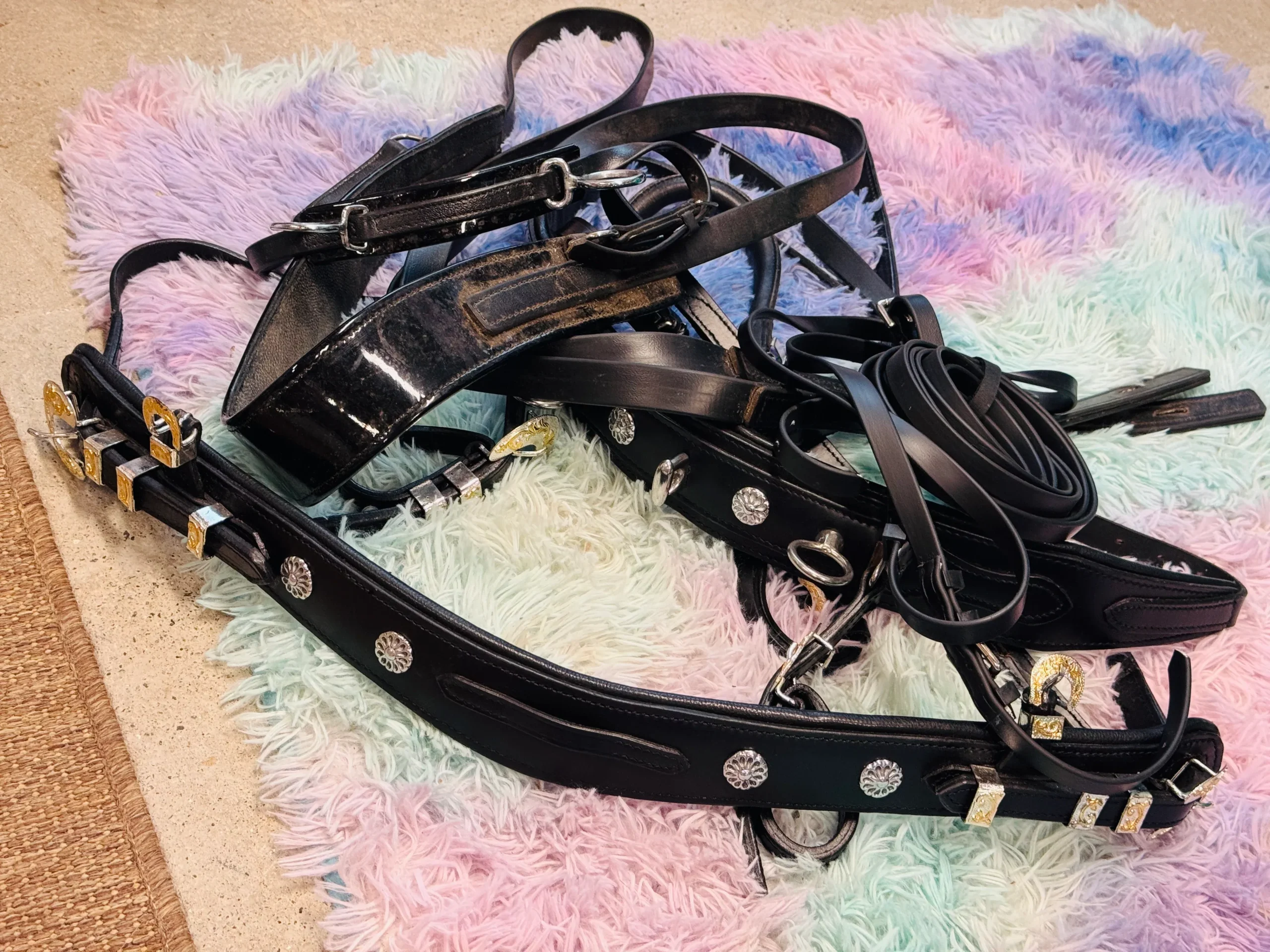 CLEARANCE TACK - FINAL SALE