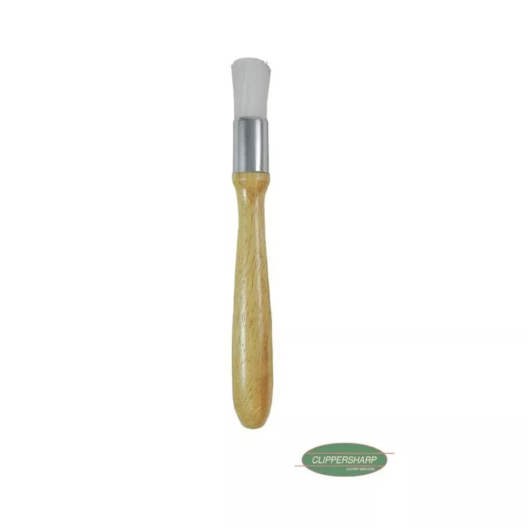 Clipper/Blade Brush