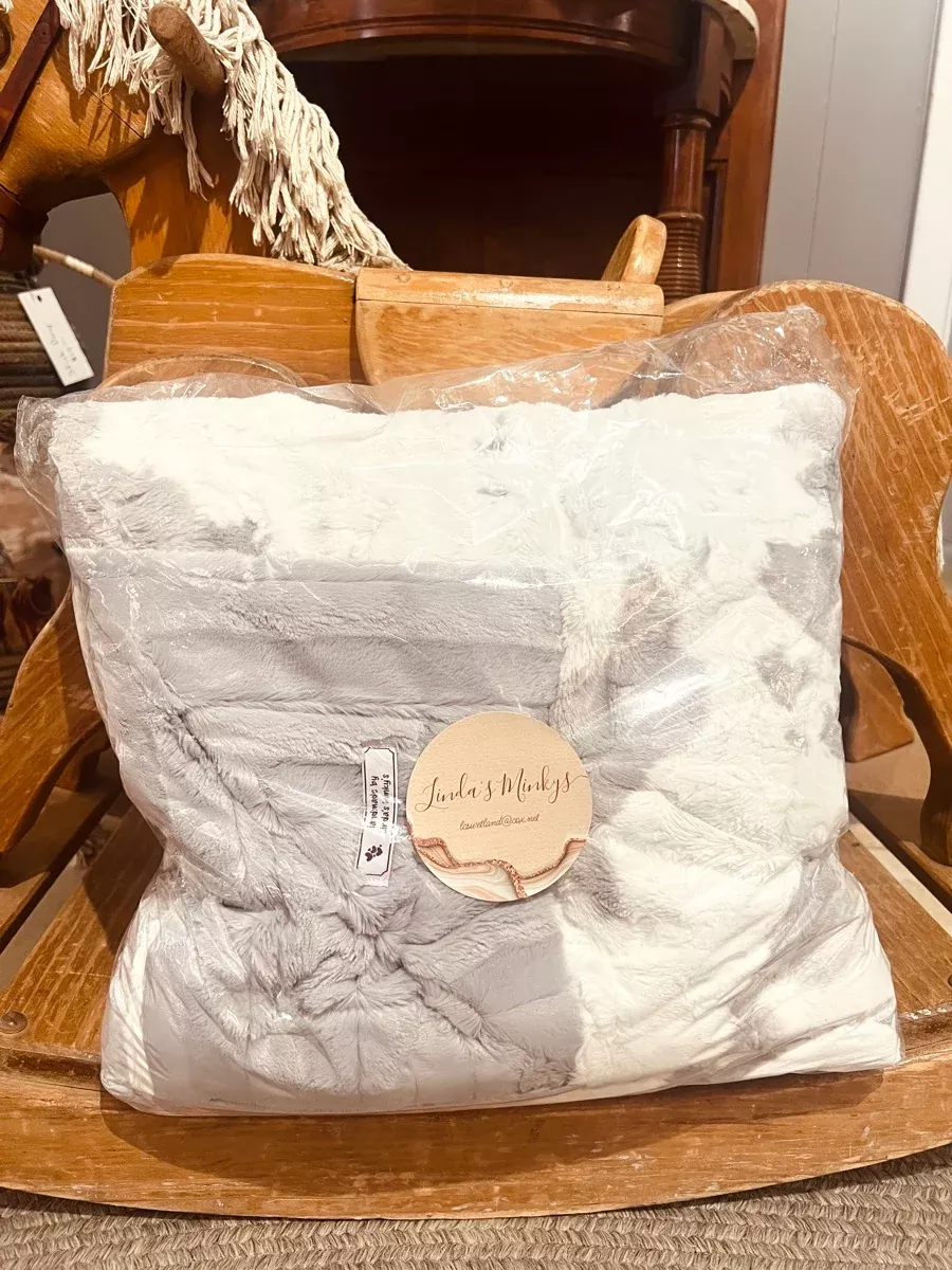 Cuddle Calf Tinsel Minky Luxe Cuddle Throw Blanket