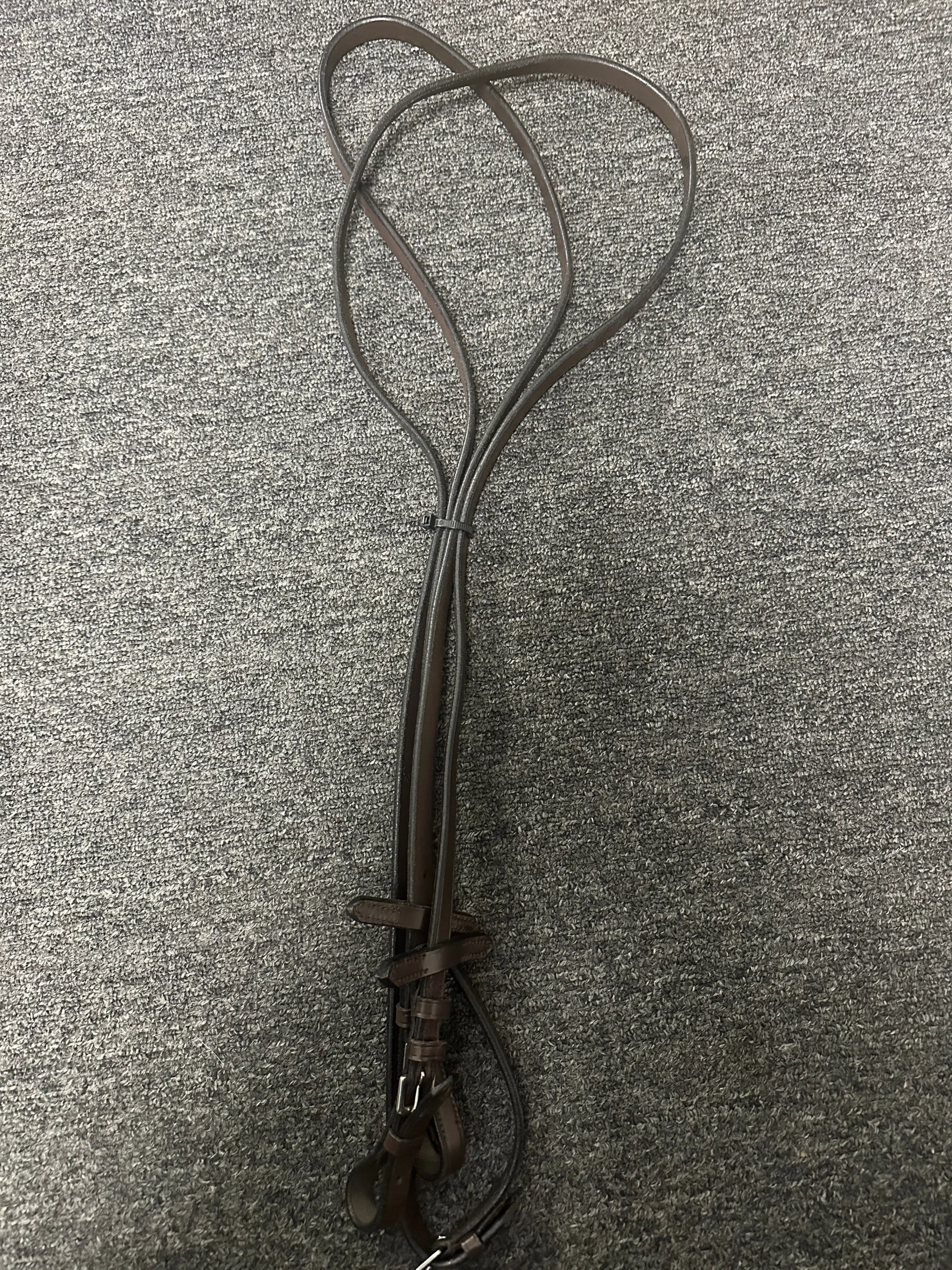 English Flat reins with stops