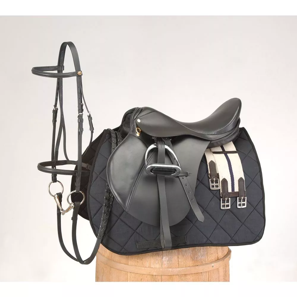 Equitare Event Winner Saddle Package – Black