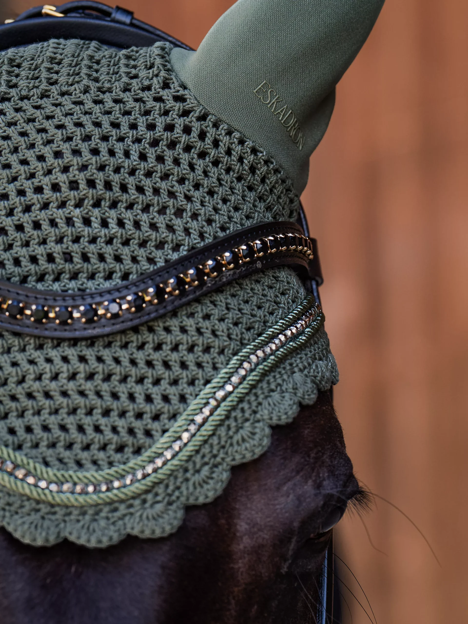 Eskadron Crystal Ear Bonnet