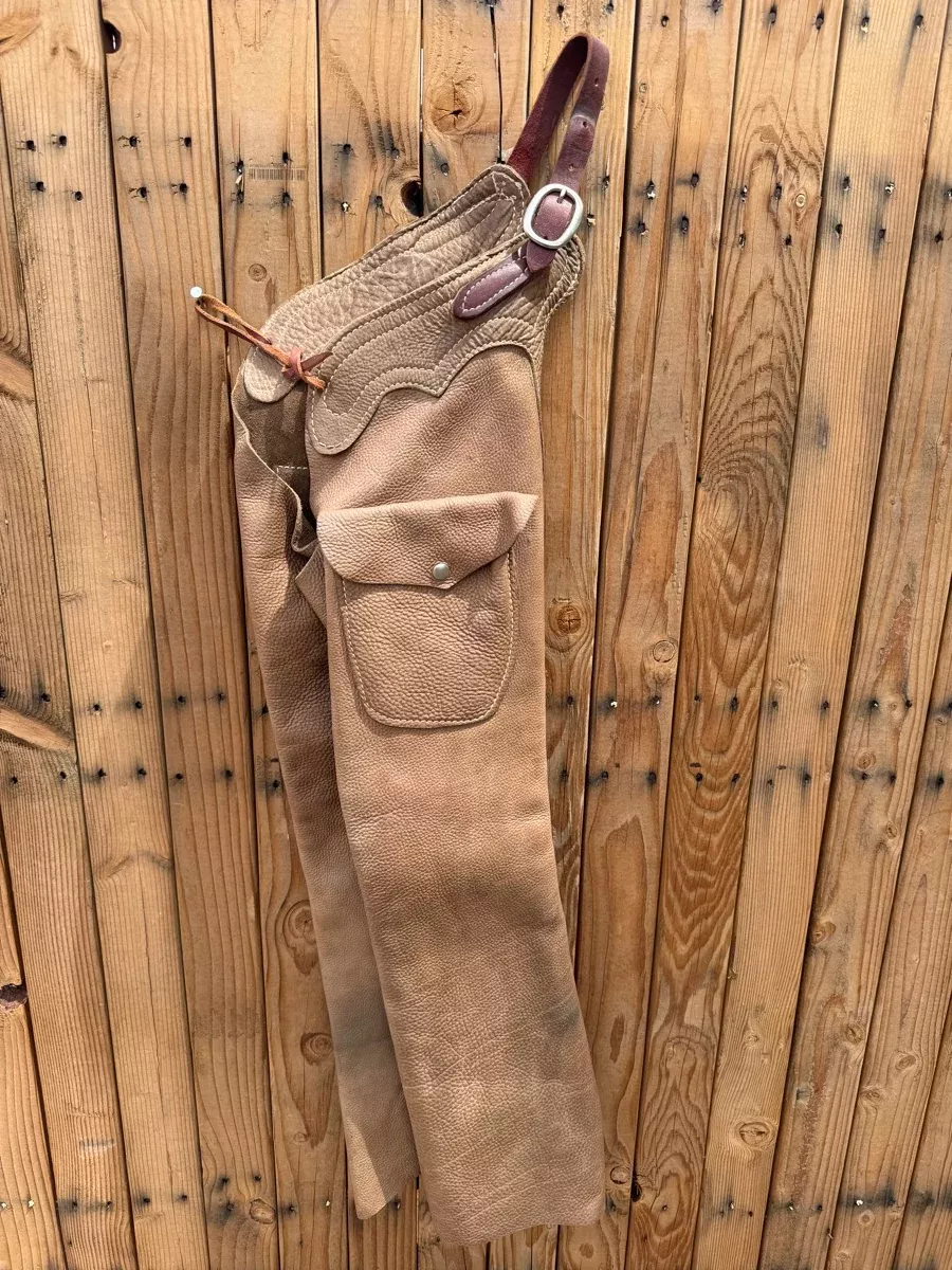 Heavy Duty Leather Double Pocket Shotgun ChapsCH1128
