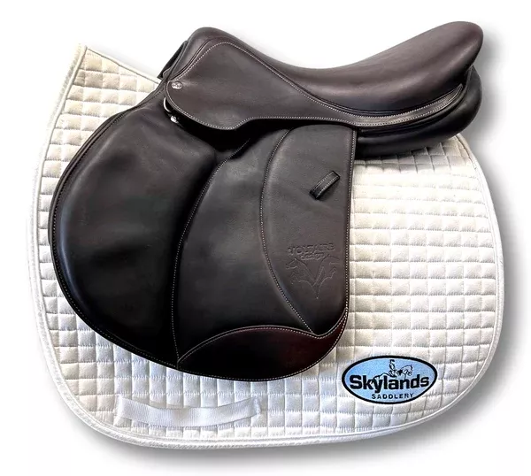 HOLD:Used Voltaire Palm Beach 17.5" Jump Saddle