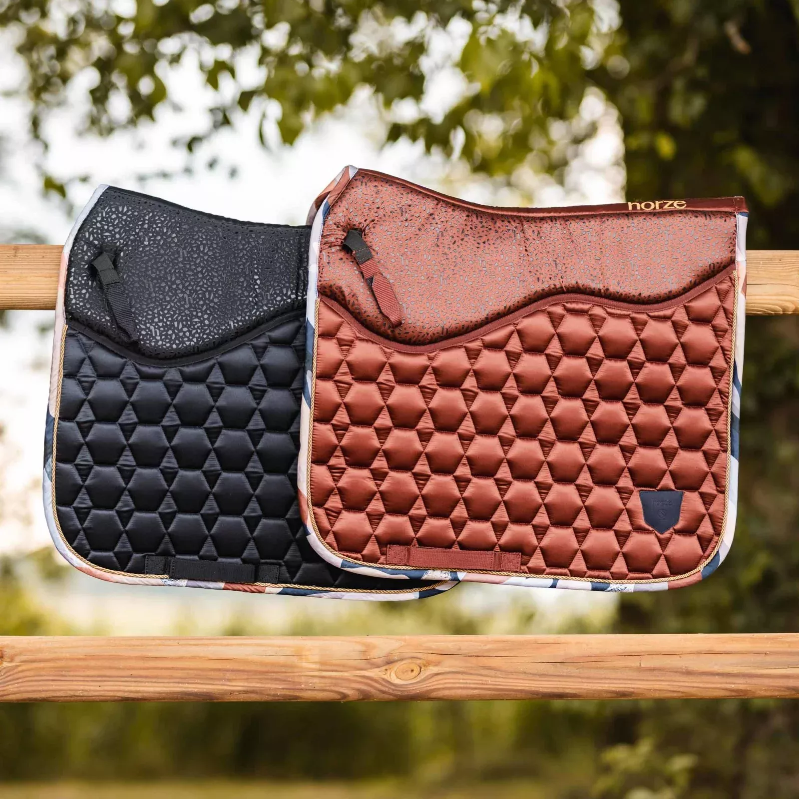 Horze Terrazzo Grip Tech Dressage Saddle Pad