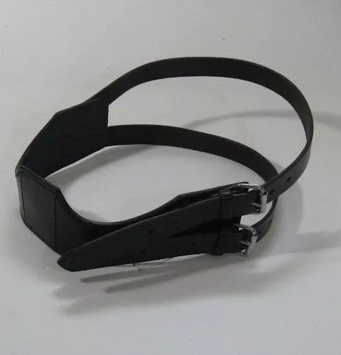 Leather Cribbing Collar