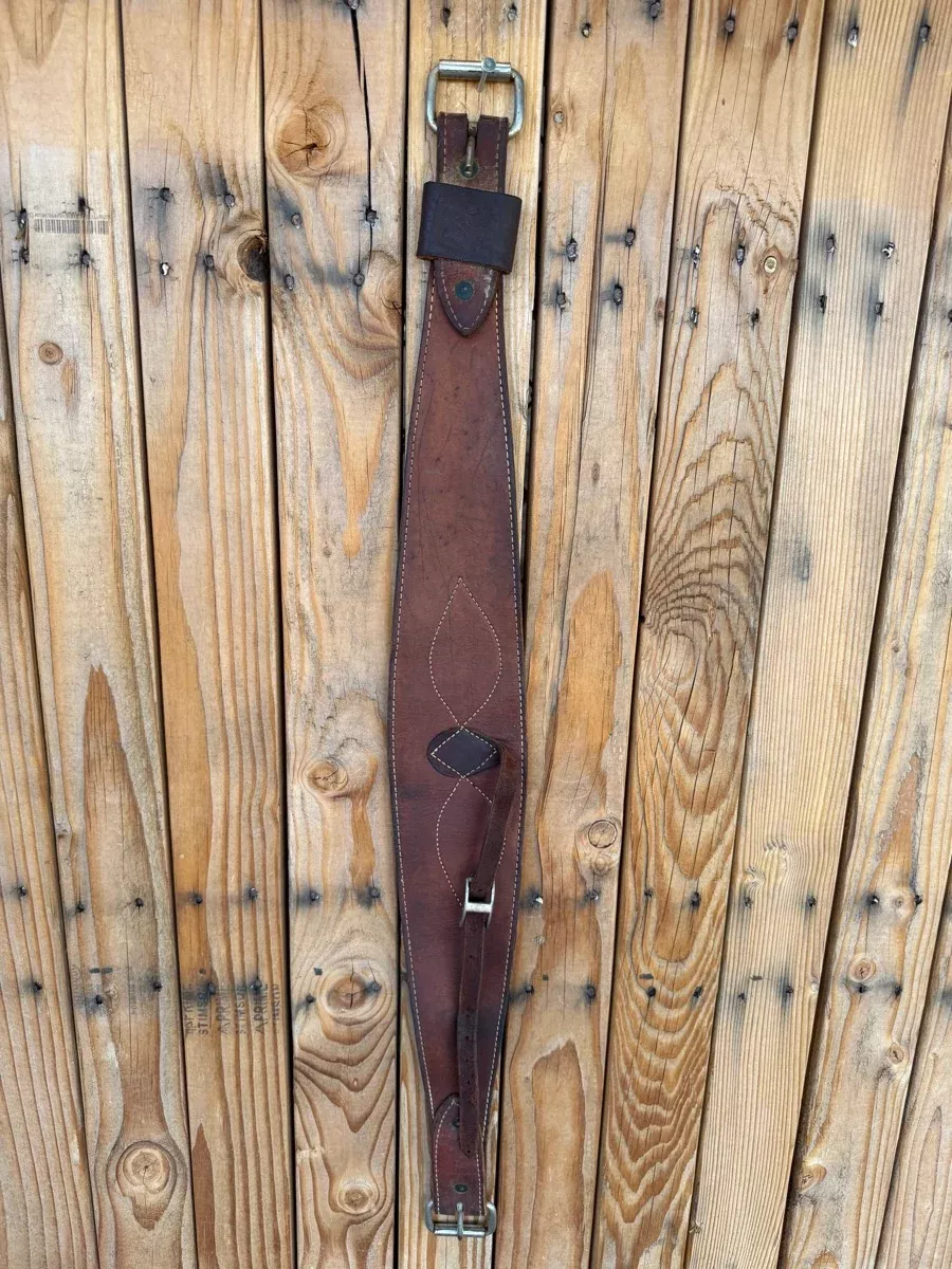 Leather Flank Cinch Back CinchCN1179