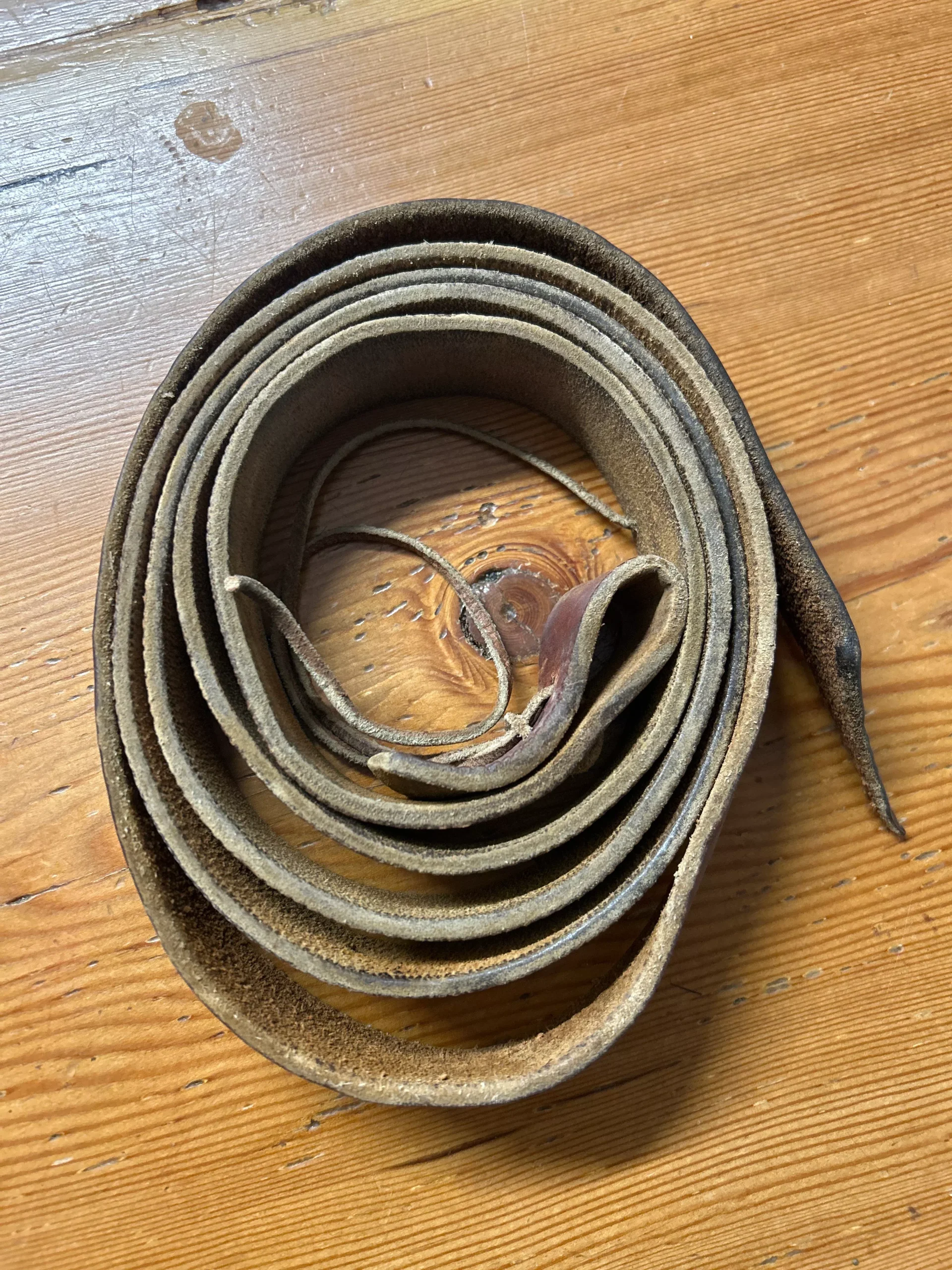 Leather Latigo 1.5" x 87"