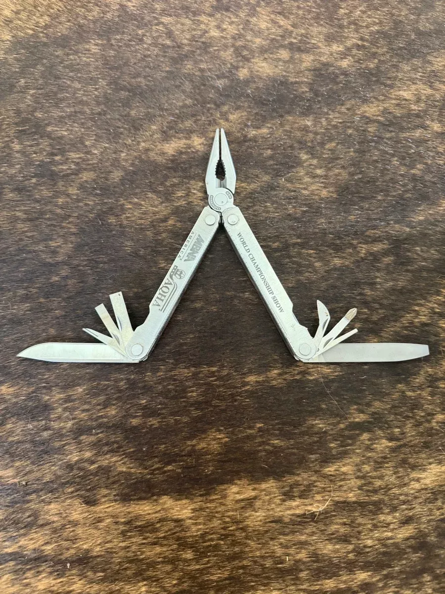 Leatherman 14-in-1 Multi-Purpose Tools 1 pcAC1114
