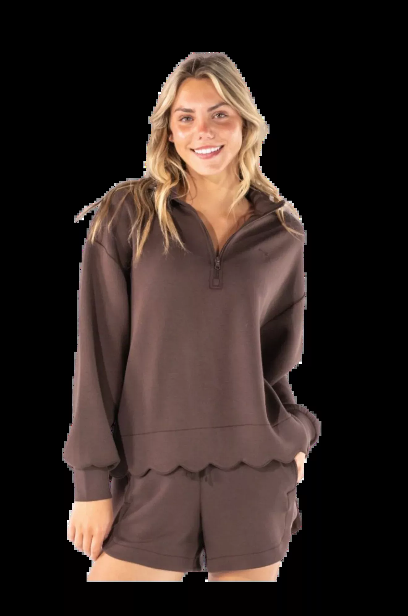 Long Scalloped Pull