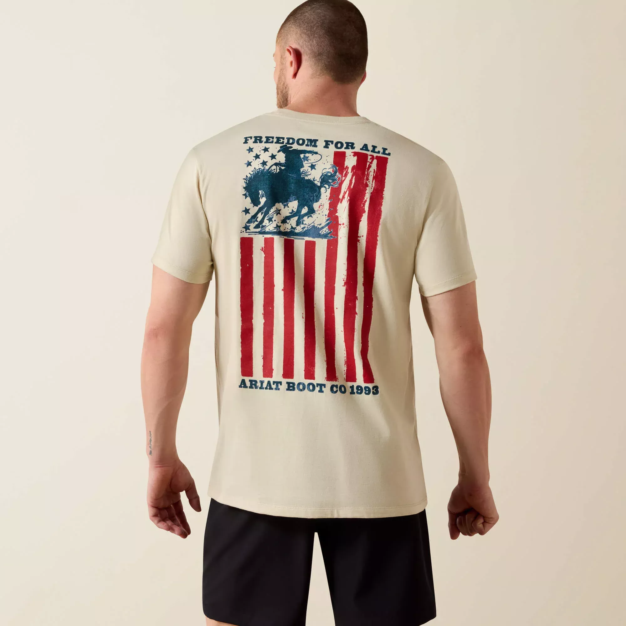 Men’s Ariat Split Freedom Painted Classic Fit T-Shirt