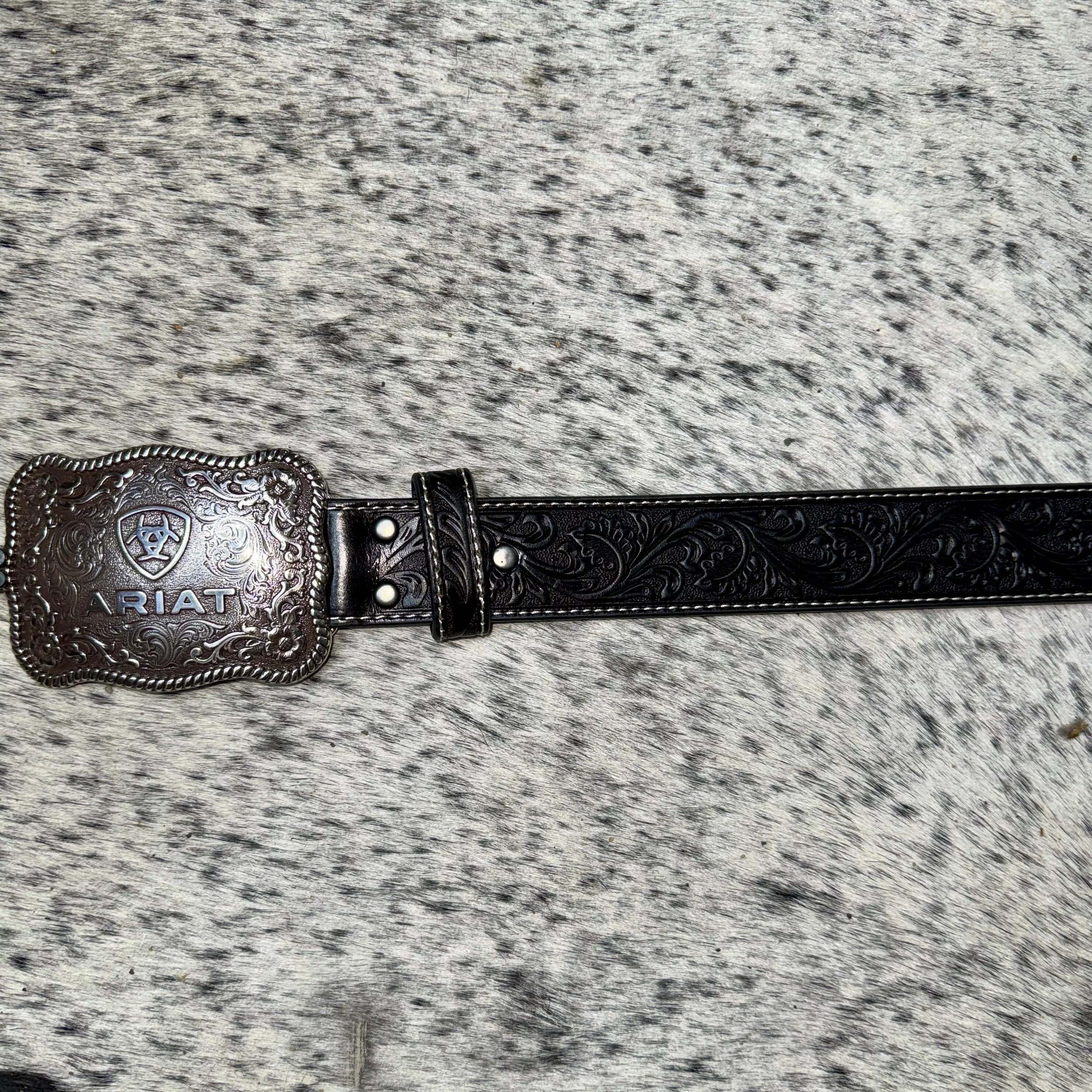 Men’s Black Ariat Buckle Belt