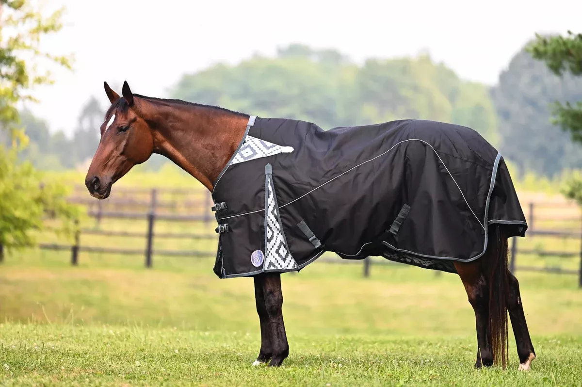 Ovation Contour Turnout Blanket- 200g