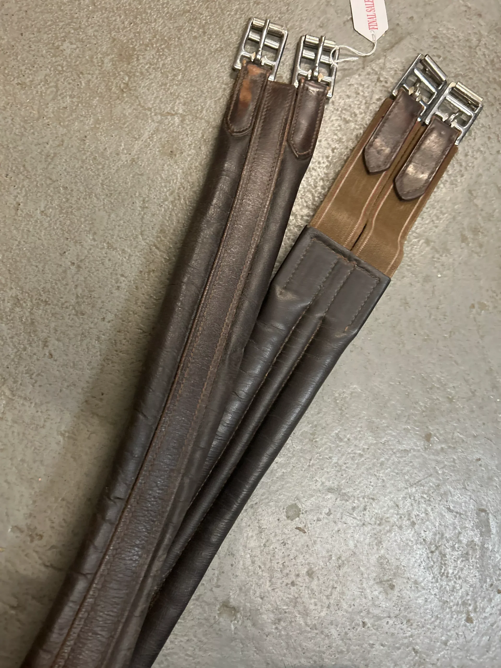 Padded Leather Girth 48"