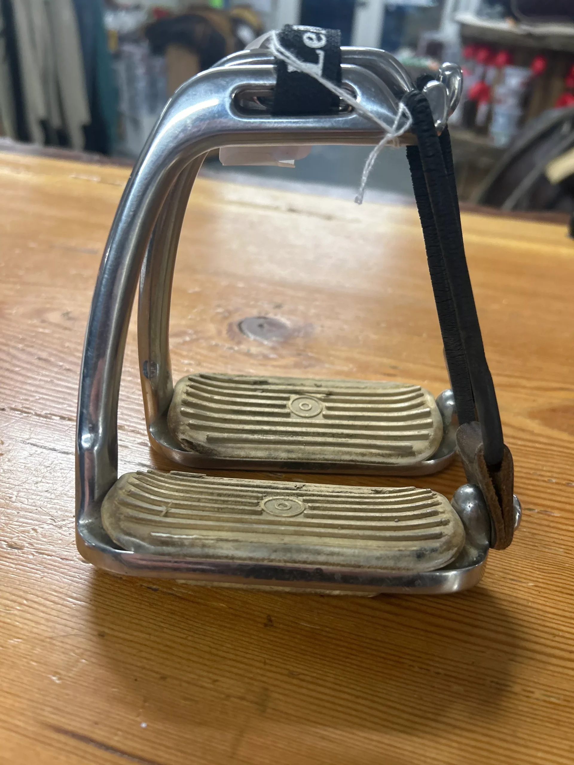 Peacock Stirrups 4"
