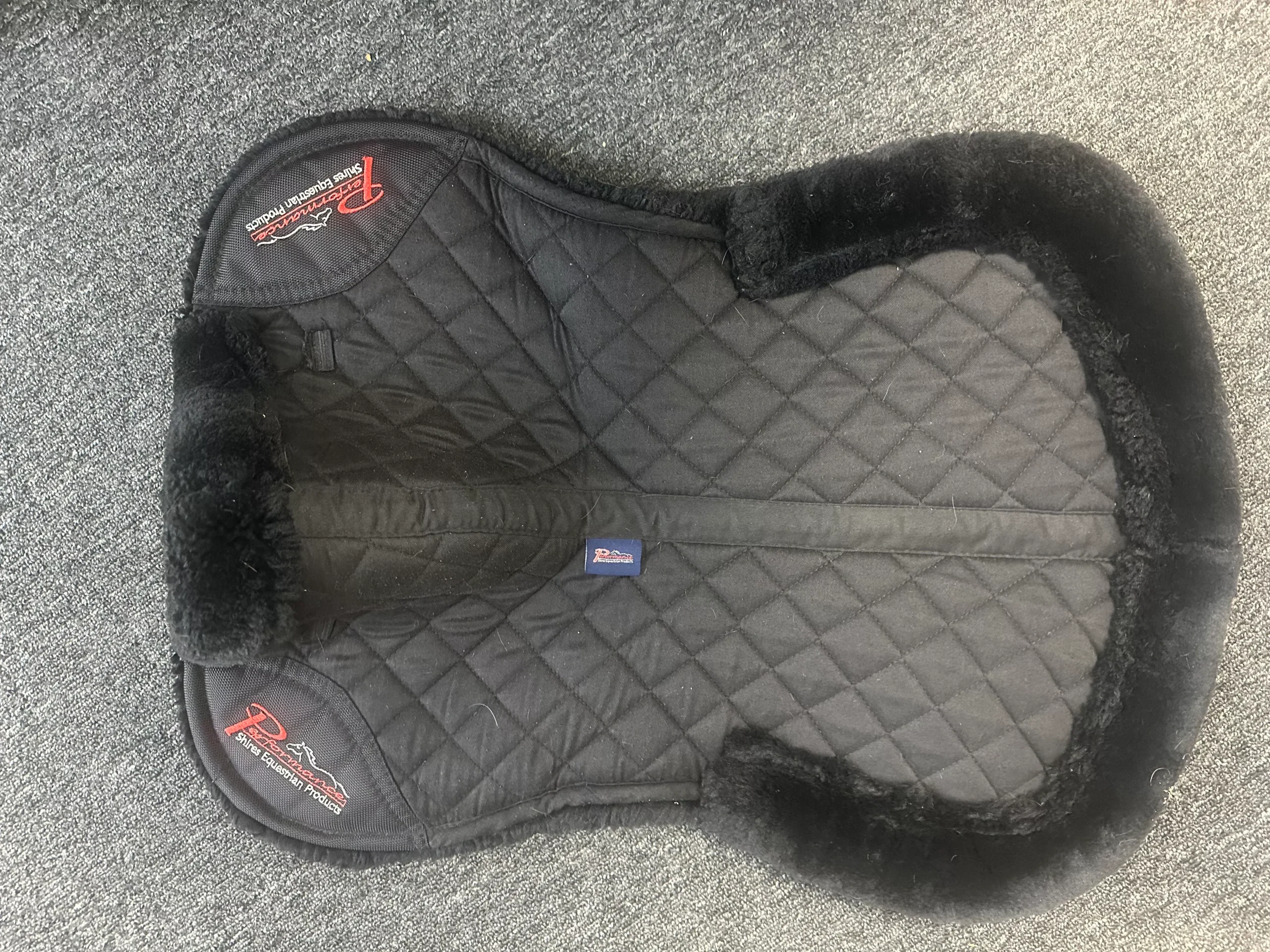 Performance Shires Equestrian half pad black