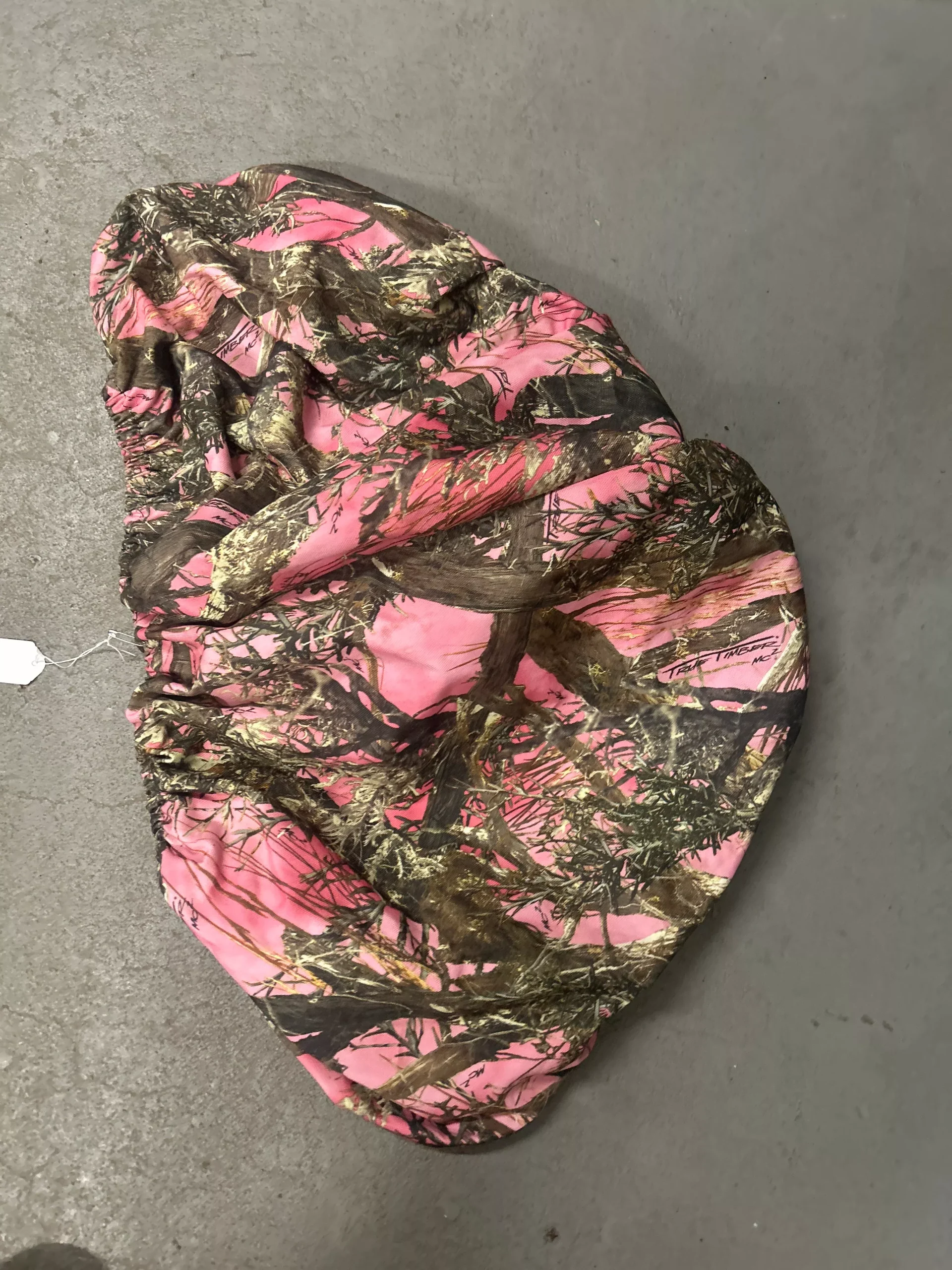 Pink Camo English Saddle Cover