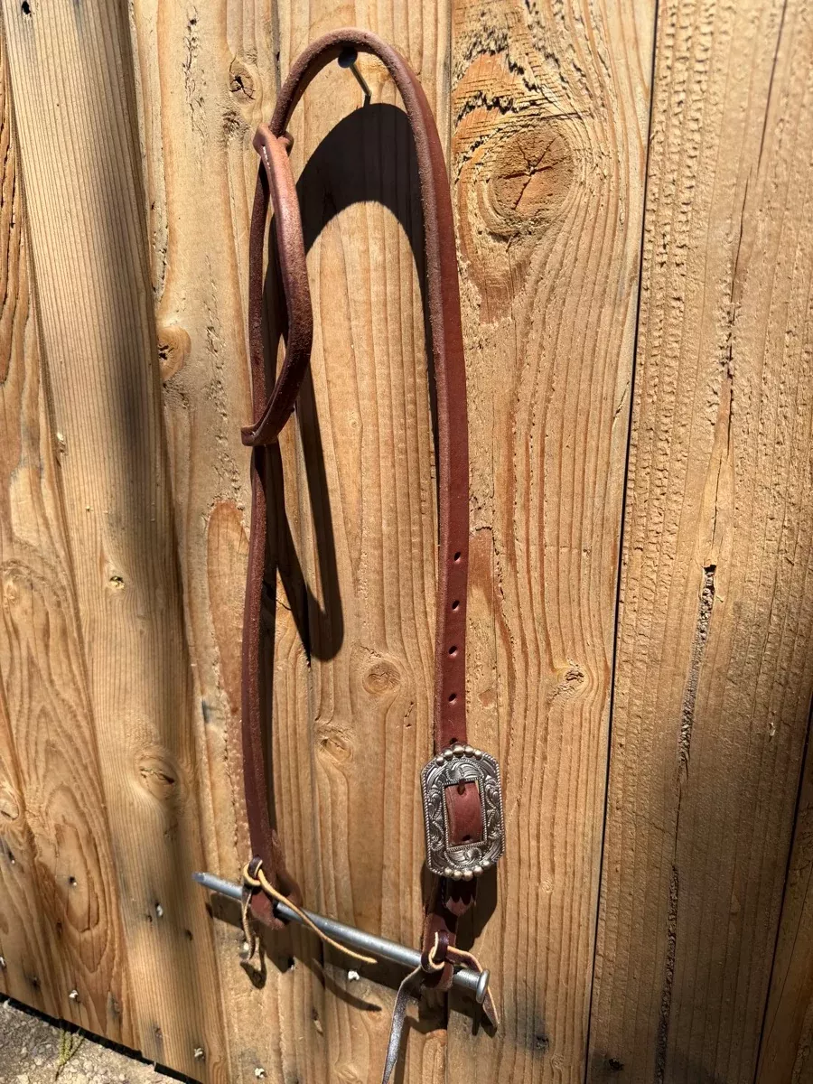 Single Ear Leather Headstall with Fancy Buckle HS1219