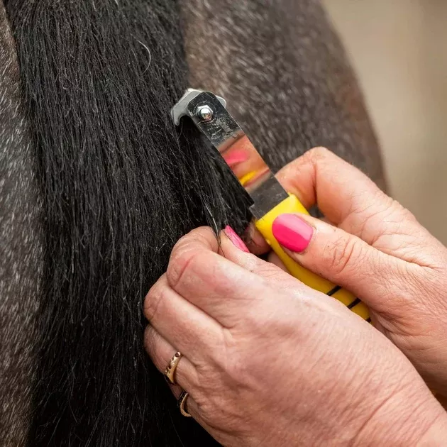 Smart Tails Easi Grip