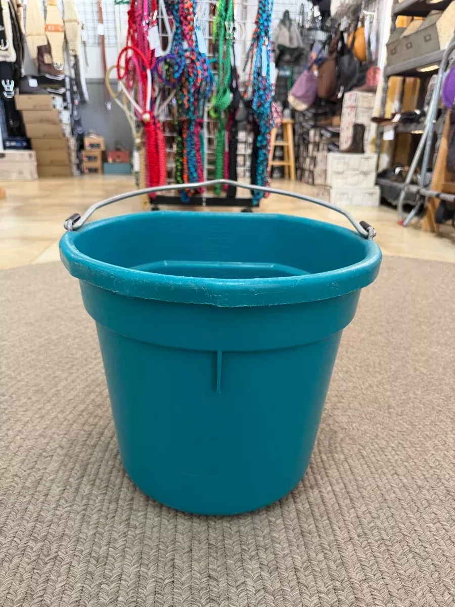 Teal Little Giant 20 Qt Flat Back Bucket GR1123