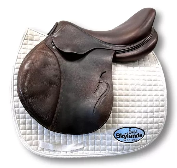 Used Antares Confort 17.5" Jump Saddle