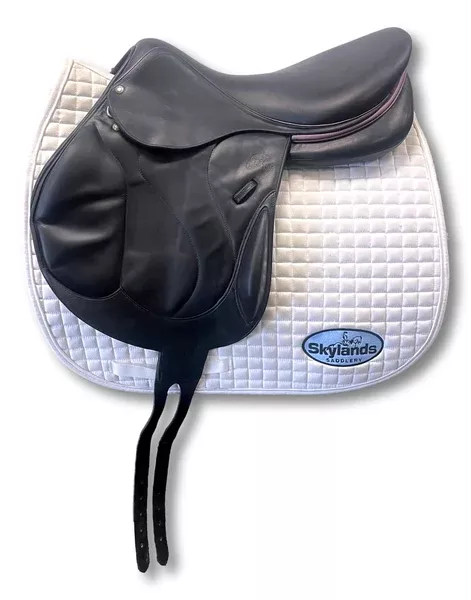 Used Devoucoux Chiberta O 18" Jump Saddle