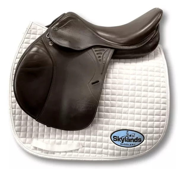 Used Prestige Versailles 17" Jump Saddle