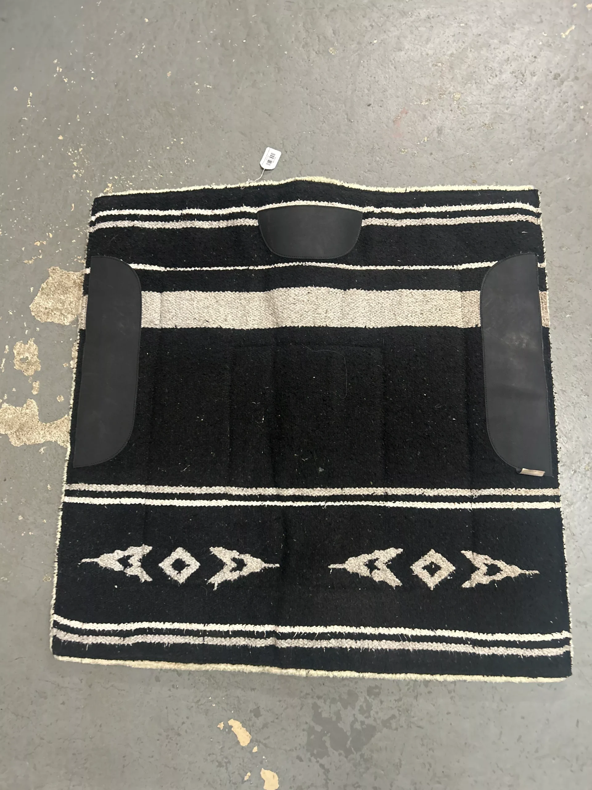 Weaver Black and White Western Saddle Pad